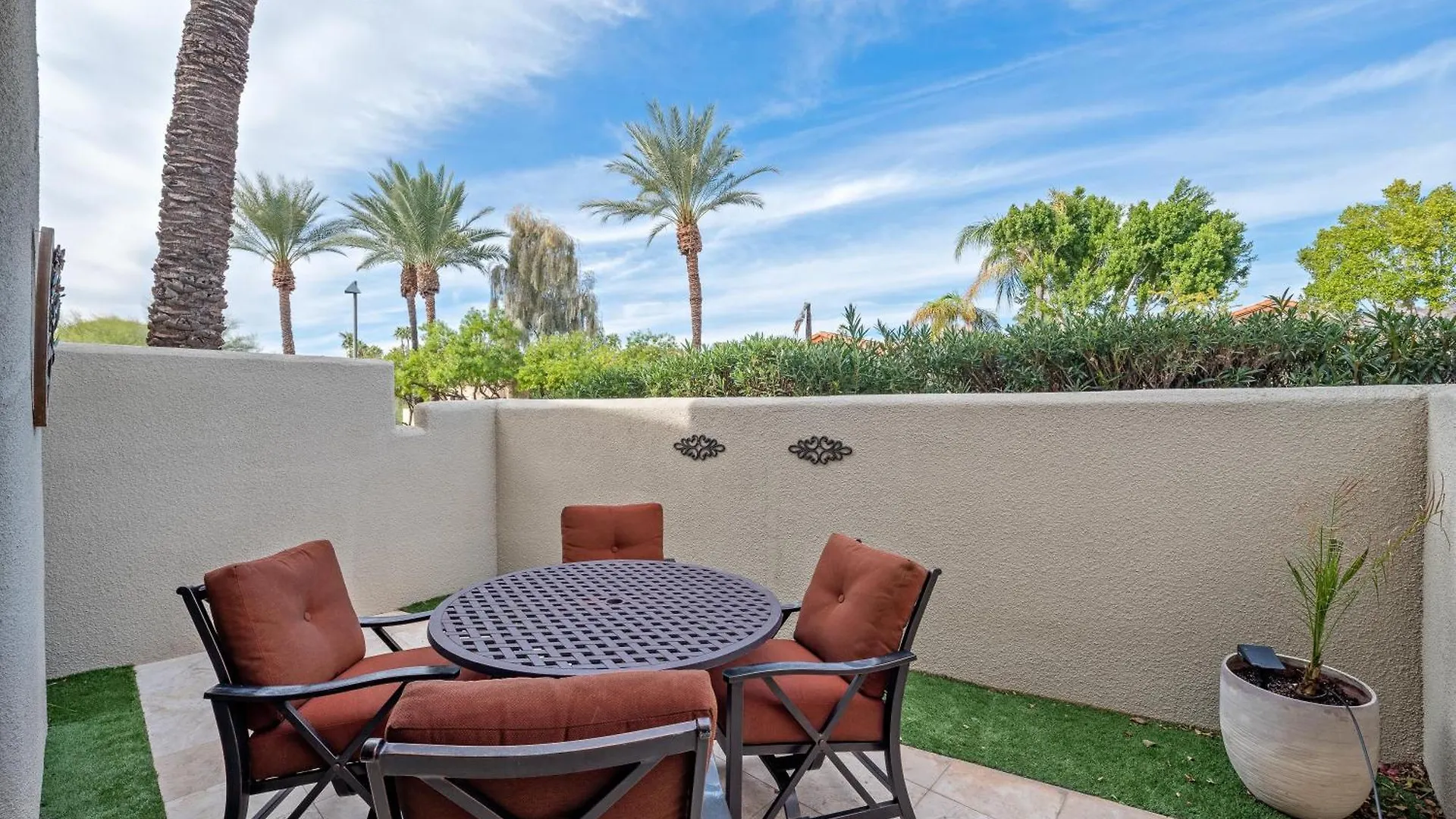 Biltmore Bliss - Pool - Gym - Tennis/Pickle Ball Phoenix 0*,  USA